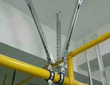 闸阀支撑架的质量要求。价格决定了兴隆台抗震支撑框架的质量。
